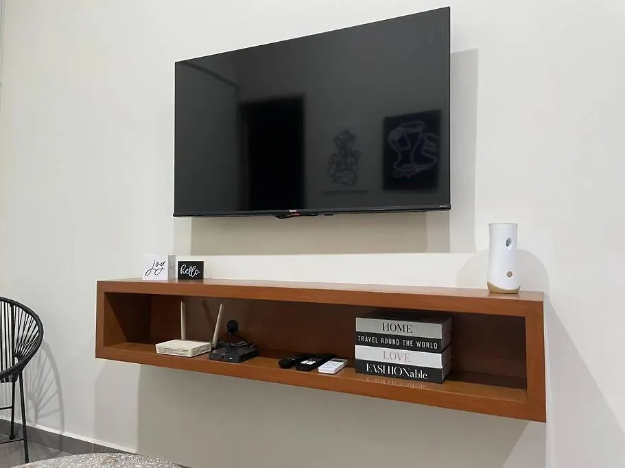 Stylish Condo, 2Bdr, Steps To 5Th Ave, Close To Beach! Playa del Carmen