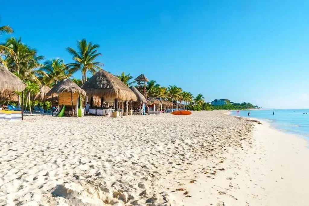 Stylish Condo, 2Bdr, Steps To 5Th Ave, Close To Beach! Playa del Carmen Apartment