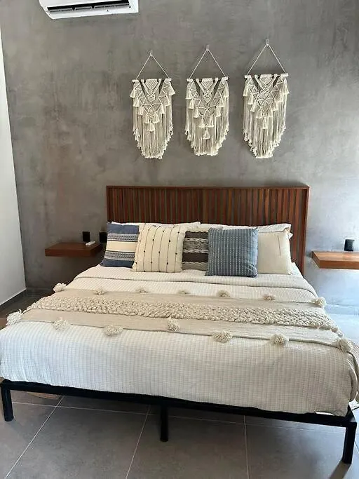 Apartment Stylish Condo, 2Bdr, Steps To 5Th Ave, Close To Beach! Playa del Carmen