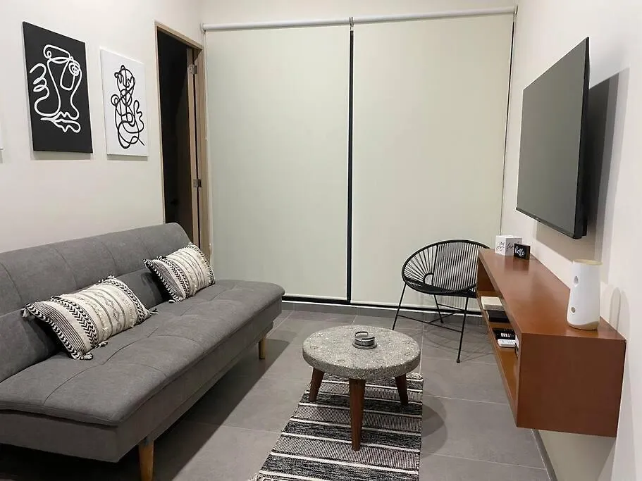 Apartment Stylish Condo, 2Bdr, Steps To 5Th Ave, Close To Beach! Playa del Carmen