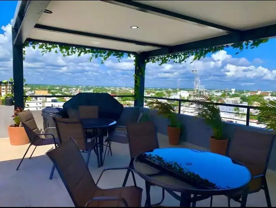 Stylish Condo, 2Bdr, Steps To 5Th Ave, Close To Beach! Playa del Carmen Apartment