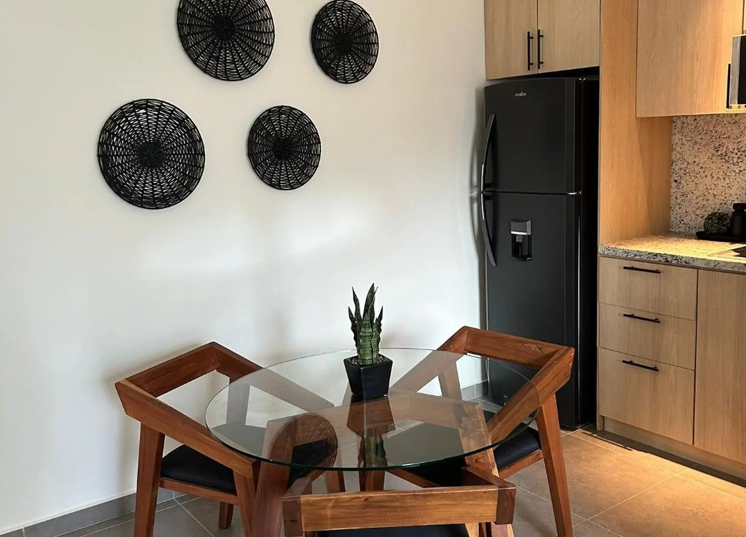 Stylish Condo, 2Bdr, Steps To 5Th Ave, Close To Beach! Playa del Carmen