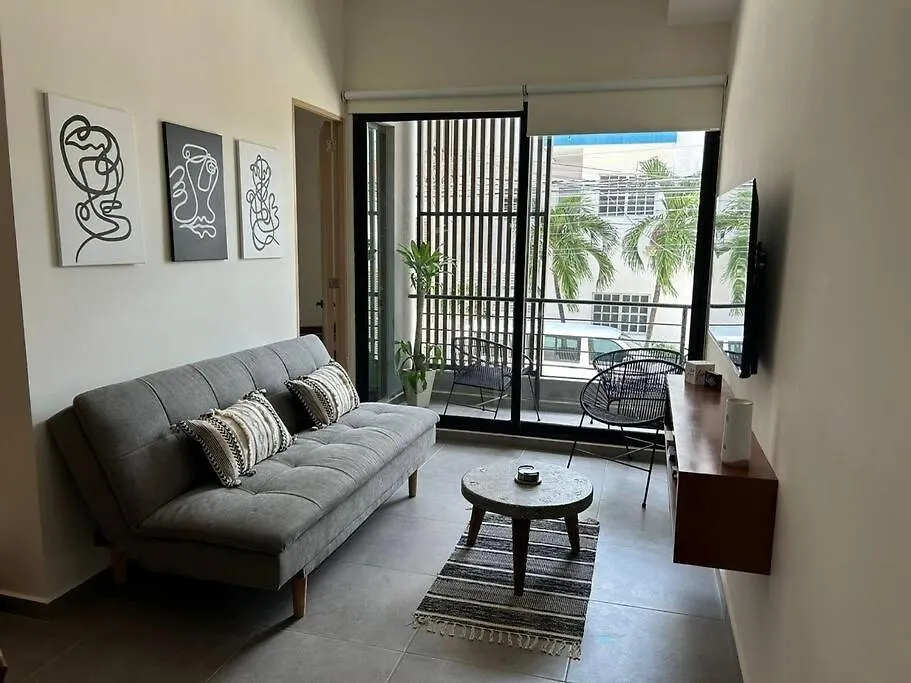 아파트 Stylish Condo, 2Bdr, Steps To 5Th Ave, Close To Beach! 신데 델 카르멘